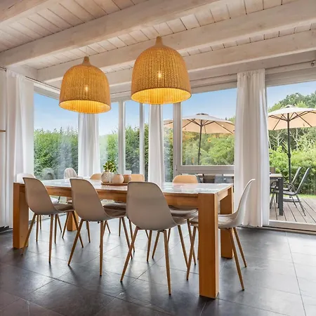 Haus W 8 * Röbel
