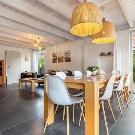 Haus W 8 Röbel