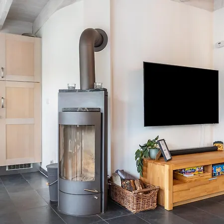 Haus W 8 * Röbel
