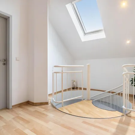 Haus W 8 Röbel