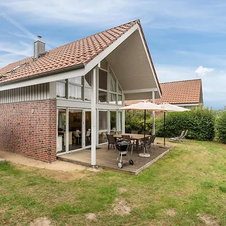 Feriehus Haus W 8 *